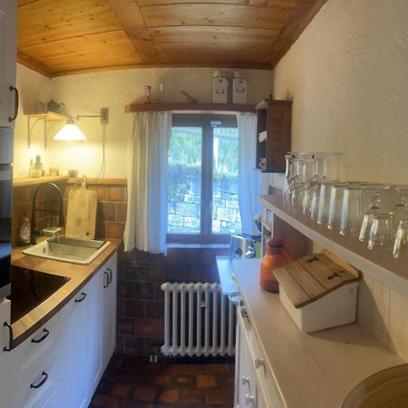 Ferienhaus Kobolzeller Schloesschen A.D.Weinsteige โรเทนบวร์ก อ็อบ แดร์เทาเบอร์ ภายนอก รูปภาพ