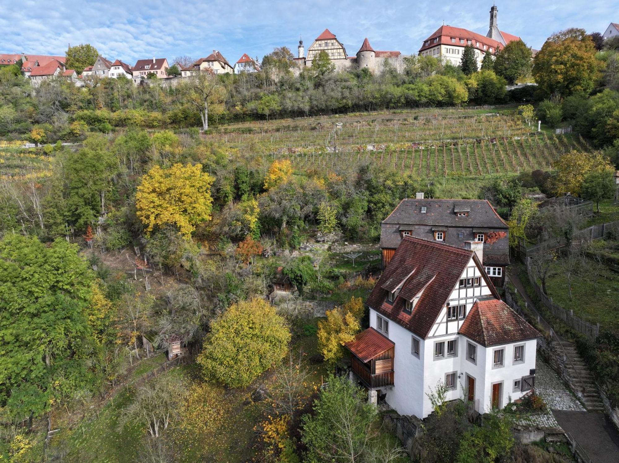 Ferienhaus Kobolzeller Schloesschen A.D.Weinsteige โรเทนบวร์ก อ็อบ แดร์เทาเบอร์ ภายนอก รูปภาพ